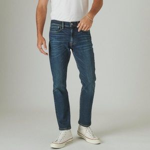 Lucky Brand 121 Slim Straight size 30